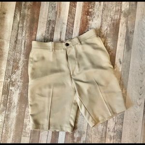 Men’s khaki Hagger Shorts